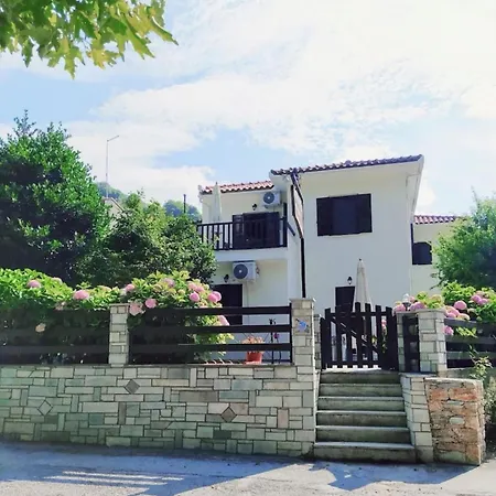 το μεγάλο Διαμέρισμα *